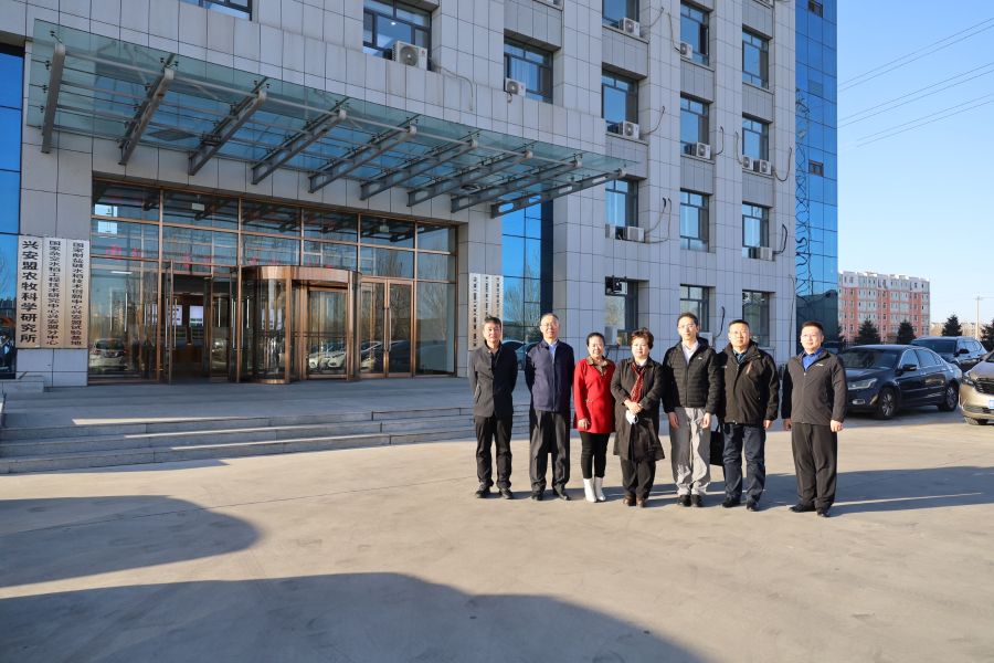 60B26CBC-74BC-4D9E-89DF-7A2328FB6D7D