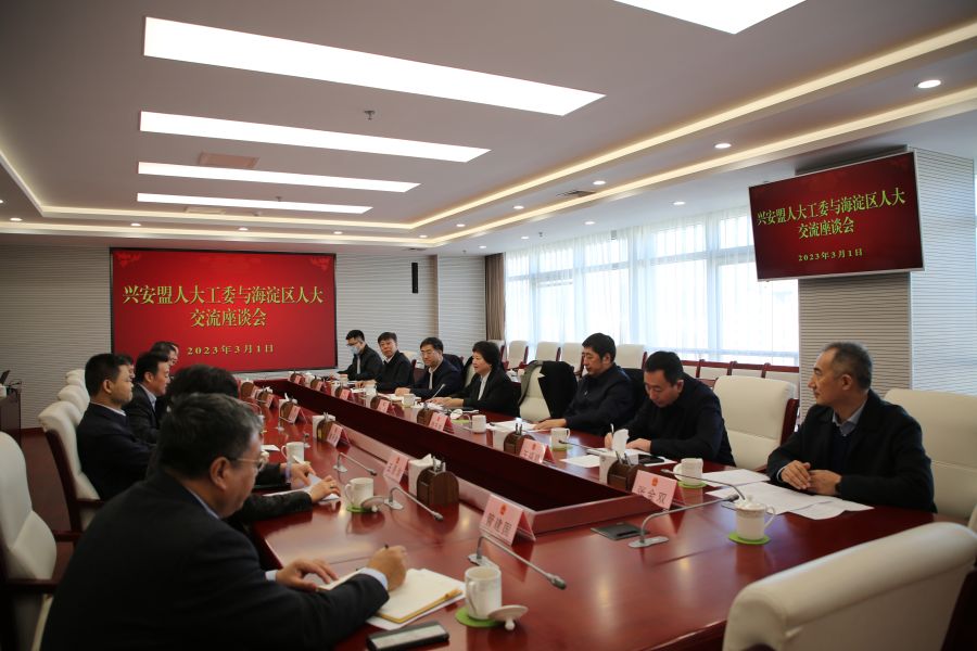 08682821-A873-40C6-890A-A077122675F0 08682821-A873-40C6-890A-A077122675F0